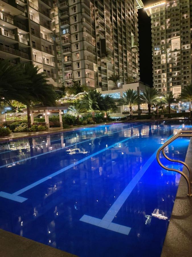 Verdon Parc Condo Davao Bagian luar foto