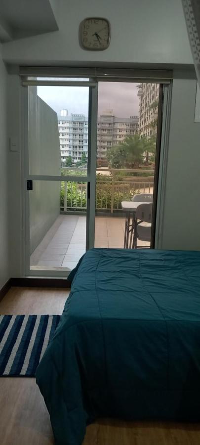 Verdon Parc Condo Davao Bagian luar foto
